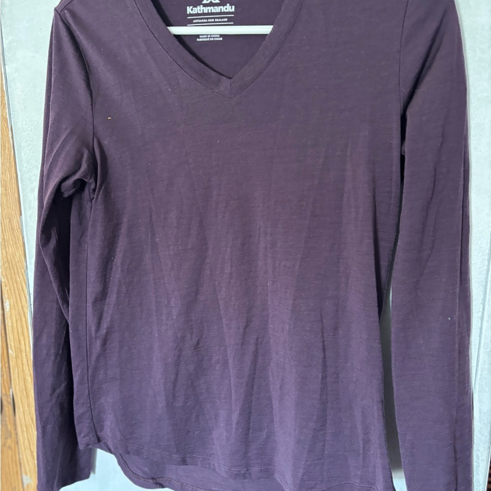 Kathmandu Women’s Merino Wool Thermal Top, Solid purple, Size 6